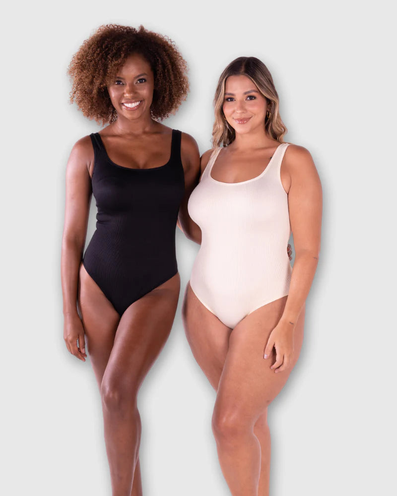 Body gainant à encolure carrée
